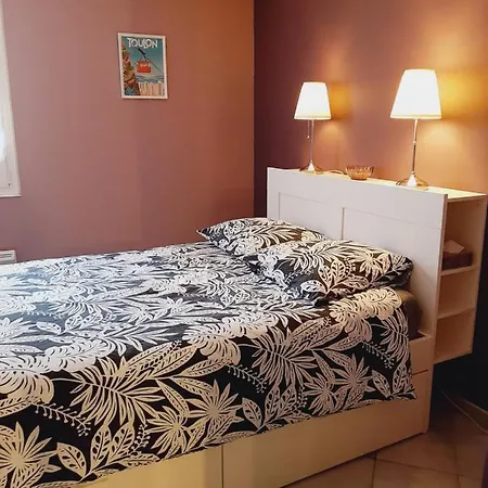 T2 Centre Vue Faron 40m2 En Zone Pietonne 4eme Etage Apartment Toulon